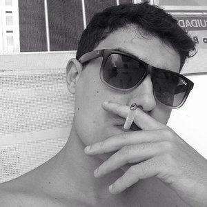 Meet your Posher, Leonardo